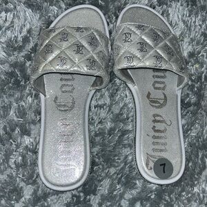 Juicy couture slides